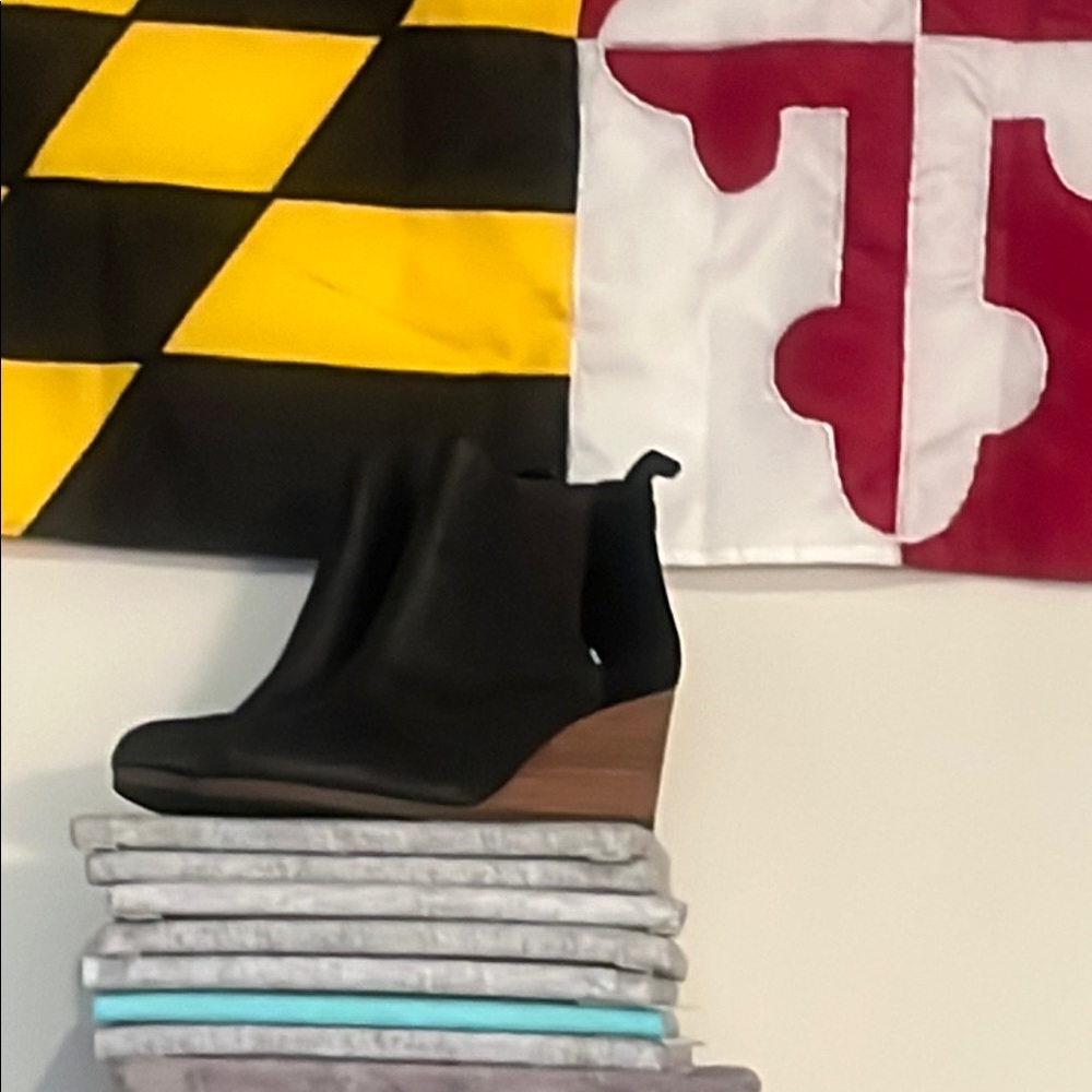 Toms Black Heeled Boots